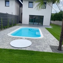 Gyerek Medence ( Poli ) 8x3x1,2 m